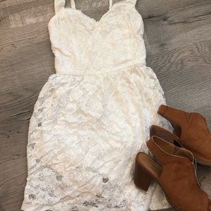 Sweetheart lace dress XS